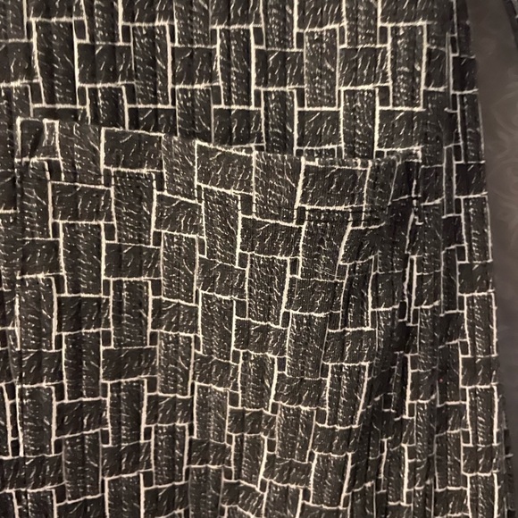 LuLaRoe Cardigan Duster Open Front Women’s Small Black Silver. - Picture 5 of 5